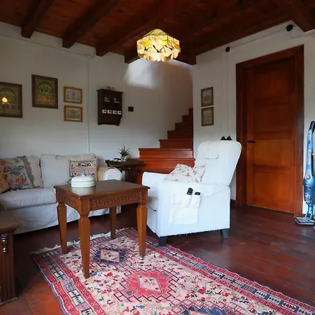 Дом отдыха Cozy Mountain House Surrounded By Nature In Beykoz