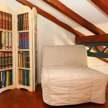 Дом отдыха Cozy Mountain House Surrounded By Nature In Beykoz