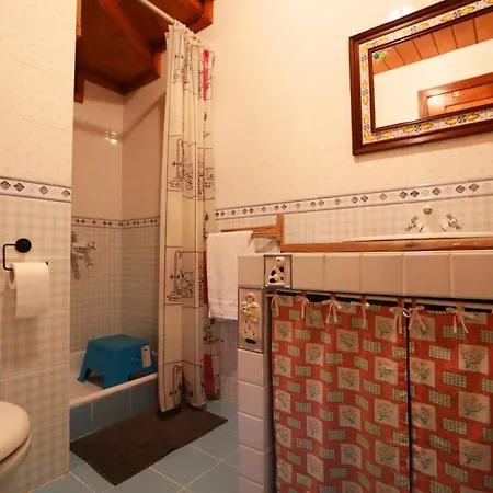 Дом отдыха Cozy Mountain House Surrounded By Nature In Beykoz Стамбул
